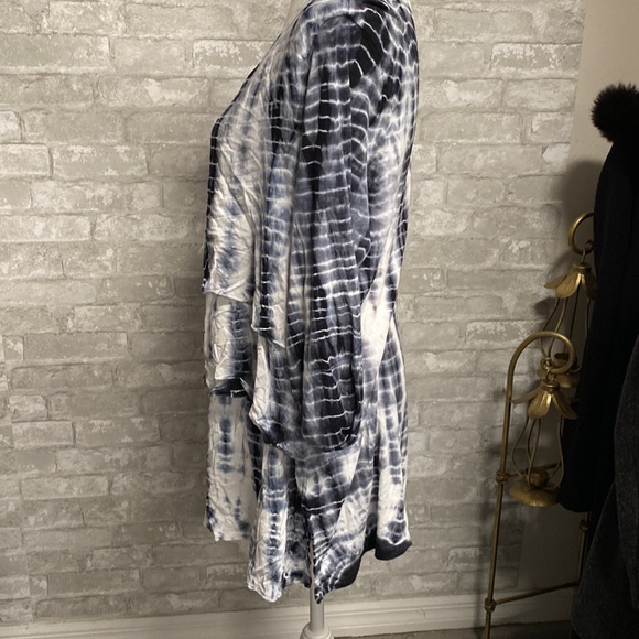 Impulse California blue & white tie dye tunic shirt - Picture 4 of 14